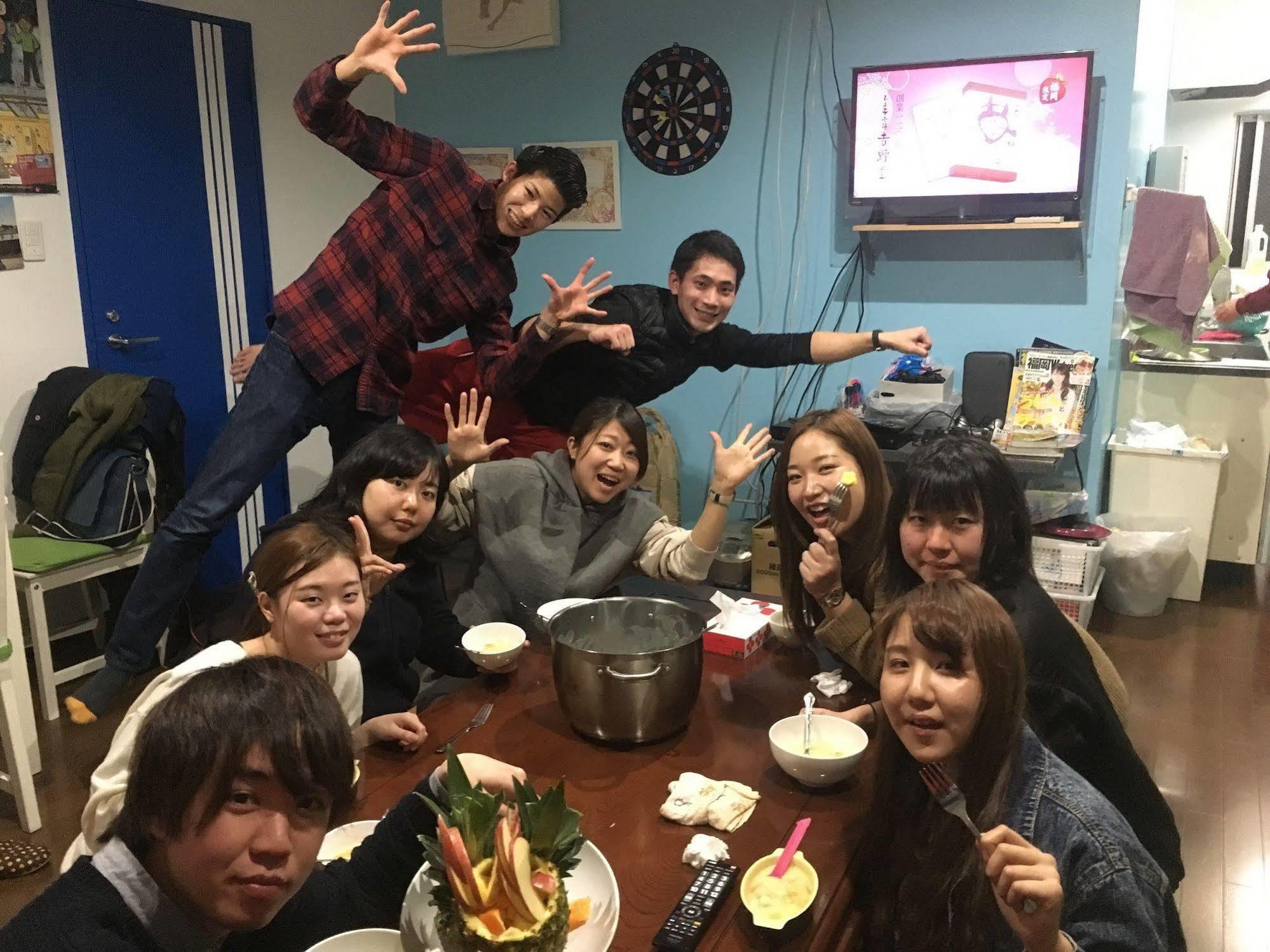 Fukuoka Guesthouse Little Asia Kokura Kitakyūshū Exteriör bild